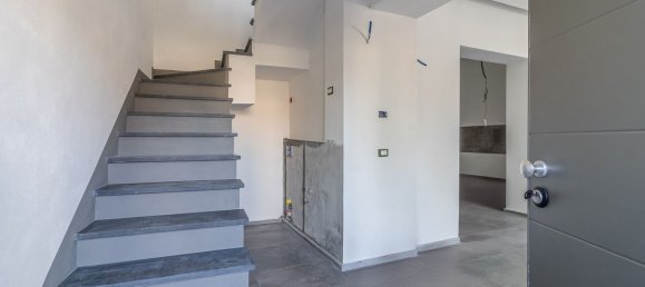 4 rooms House in Reggello, Italy No. 40020 6