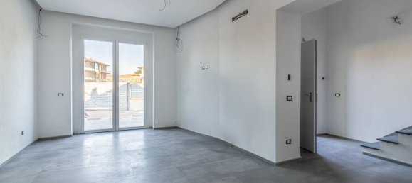 4 rooms House in Reggello, Italy No. 40020 11