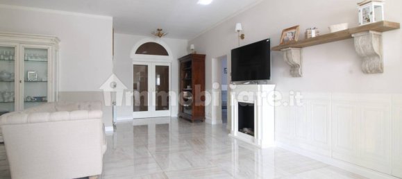 3 bedrooms Apartment in Casalecchio di Reno, Italy No. 330572 18