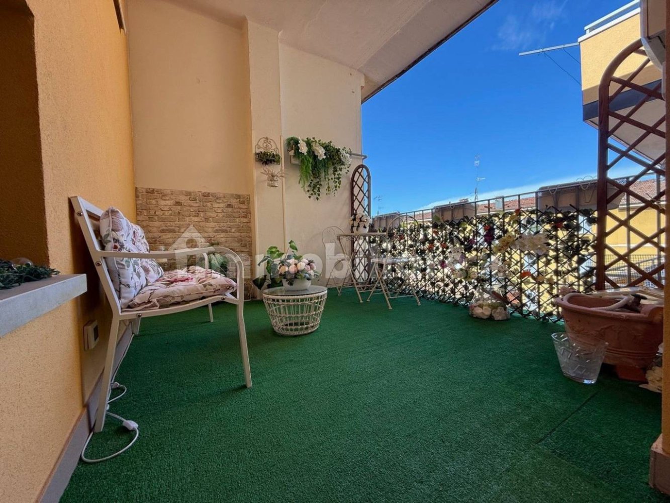 3 bedrooms Apartment in Casalecchio di Reno, Italy No. 330572