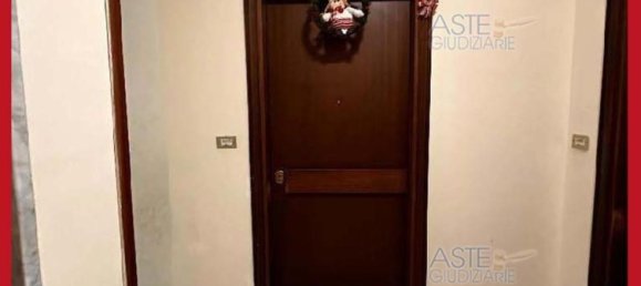 5 bedrooms Apartment in Rome, Italy No. 334061 8