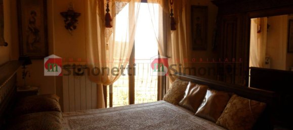 2 bedrooms House in Pereto, Italy No. 151626 14