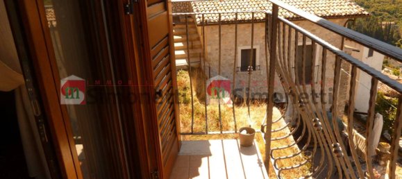 2 bedrooms House in Pereto, Italy No. 151626 22