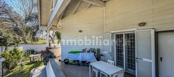 3 Schlafzimmer Villa in Rome, Italy, Nr. 97008 20