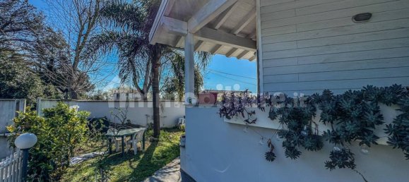 3 Schlafzimmer Villa in Rome, Italy, Nr. 97008 23