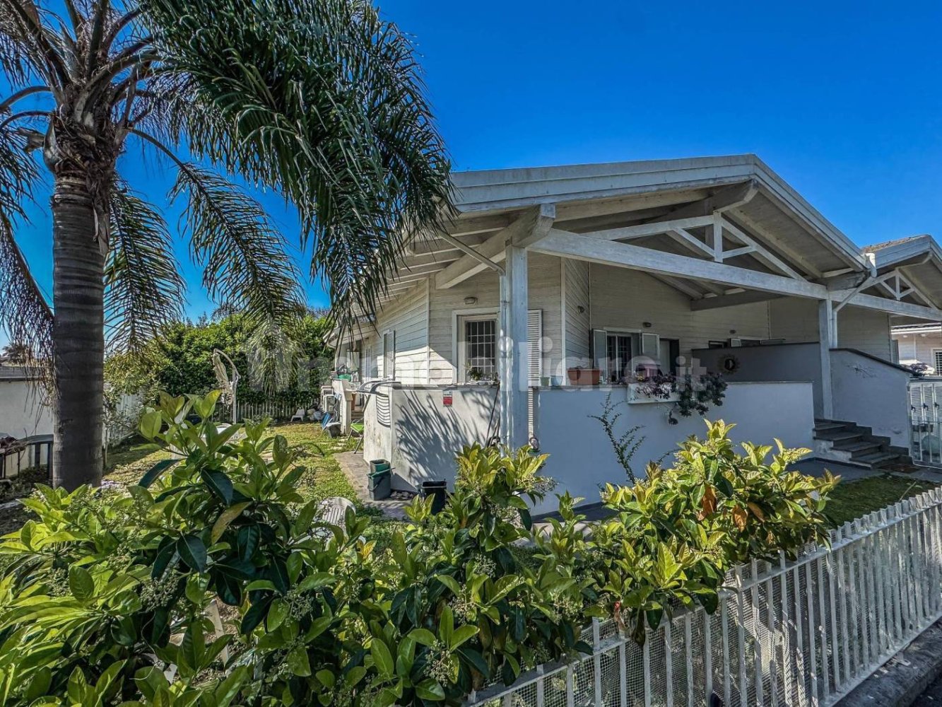 3 Schlafzimmer Villa in Rome, Italy, Nr. 97008