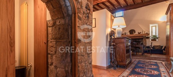 Castillos de 2 dormitorios en Lubriano, Italy No. 19416 18