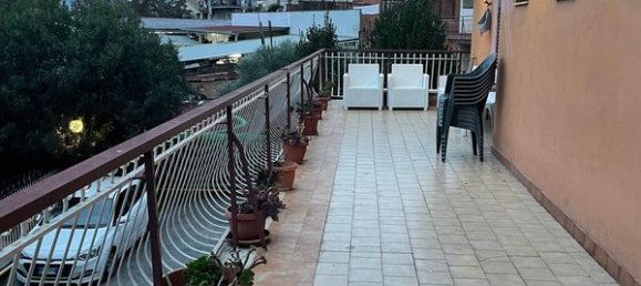 Квартира с 3 комнатами в Рим, Италия № 113345 20