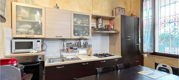 2-Zimmer Wohnung in Baranzate, Italy, Nr. 140239 4