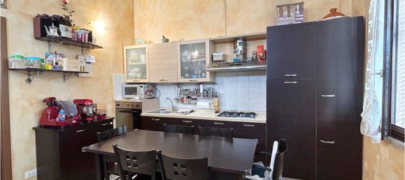 2-Zimmer Wohnung in Baranzate, Italy, Nr. 140239 3