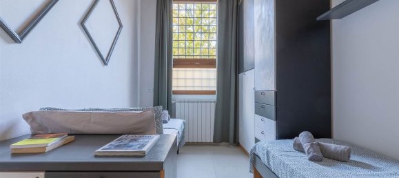 4 Schlafzimmer Wohnung in Campi Bisenzio, Italy, Nr. 319696 14