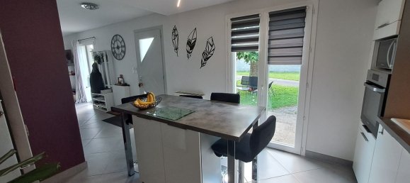 4 bedrooms House in Ars, France No. 96132 18