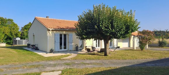 4 bedrooms House in Ars, France No. 96132 38