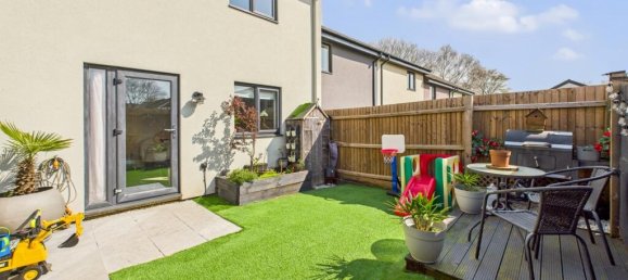 2 bedrooms Commercial property in Bordon, United Kingdom No. 13838 2