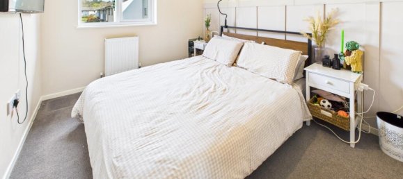 2 bedrooms Commercial property in Bordon, United Kingdom No. 13838 5