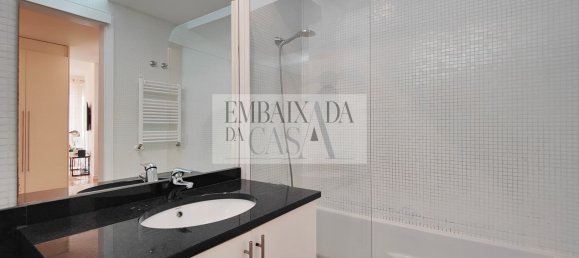 3 chambres Duplex à Lisbon, Portugal No. 106716 11