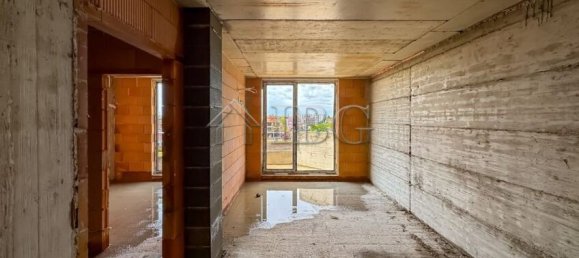 2 chambres Appartement à Burgas, Bulgaria No. 1079 10