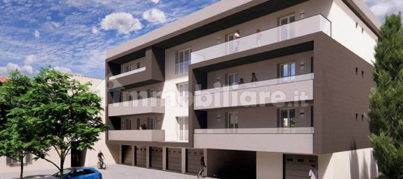 2 Schlafzimmer Wohnung in Campi Bisenzio, Italy, Nr. 10823 18