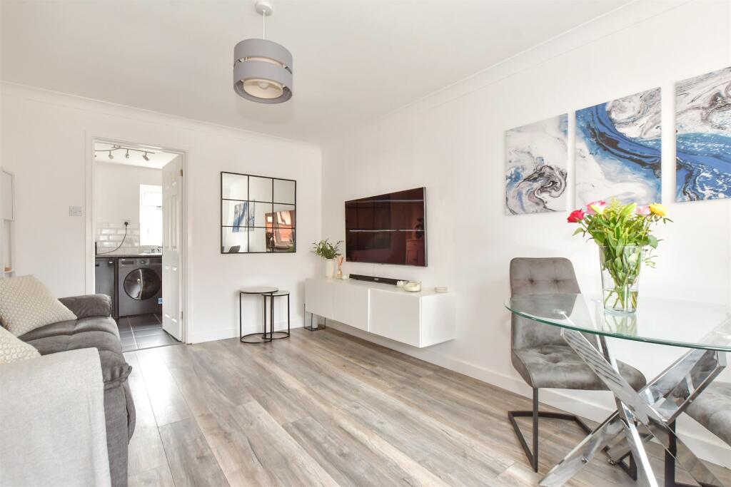 2 غرف نوم منزل في Essex, United Kingdom رقم 4071