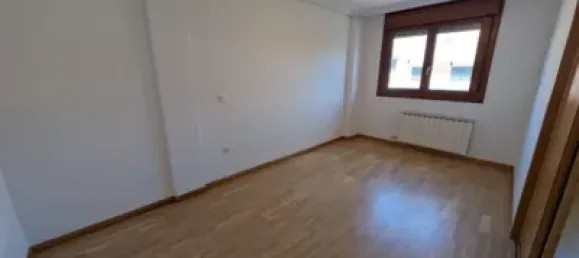 Casa de 5 dormitorios en Arroyo de la Encomienda, Spain No. 187811 22