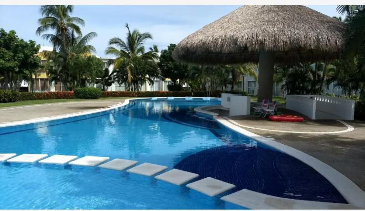 Casa de 3 dormitorios en Guerrero, Mexico No. 174207