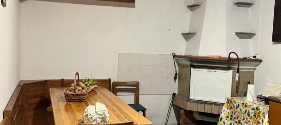 3غرفة شقة في Binago, Italy رقم 93471 28