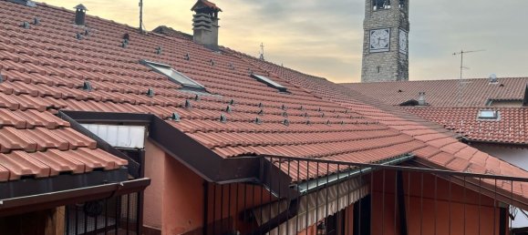 3غرفة شقة في Binago, Italy رقم 93471 26