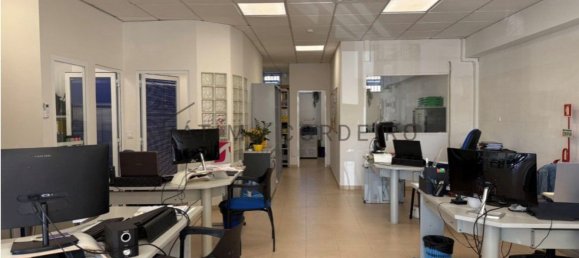 Gewerbliche Immobilie in Corroios, Portugal 124m², Nr. 339506 20