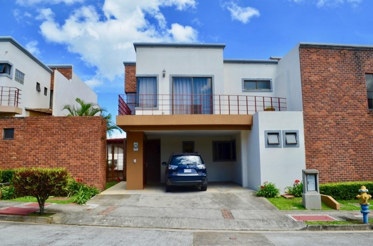 Apartamento com 3 quartos em condomínio em Heredia, Costa Rica N.º 853
