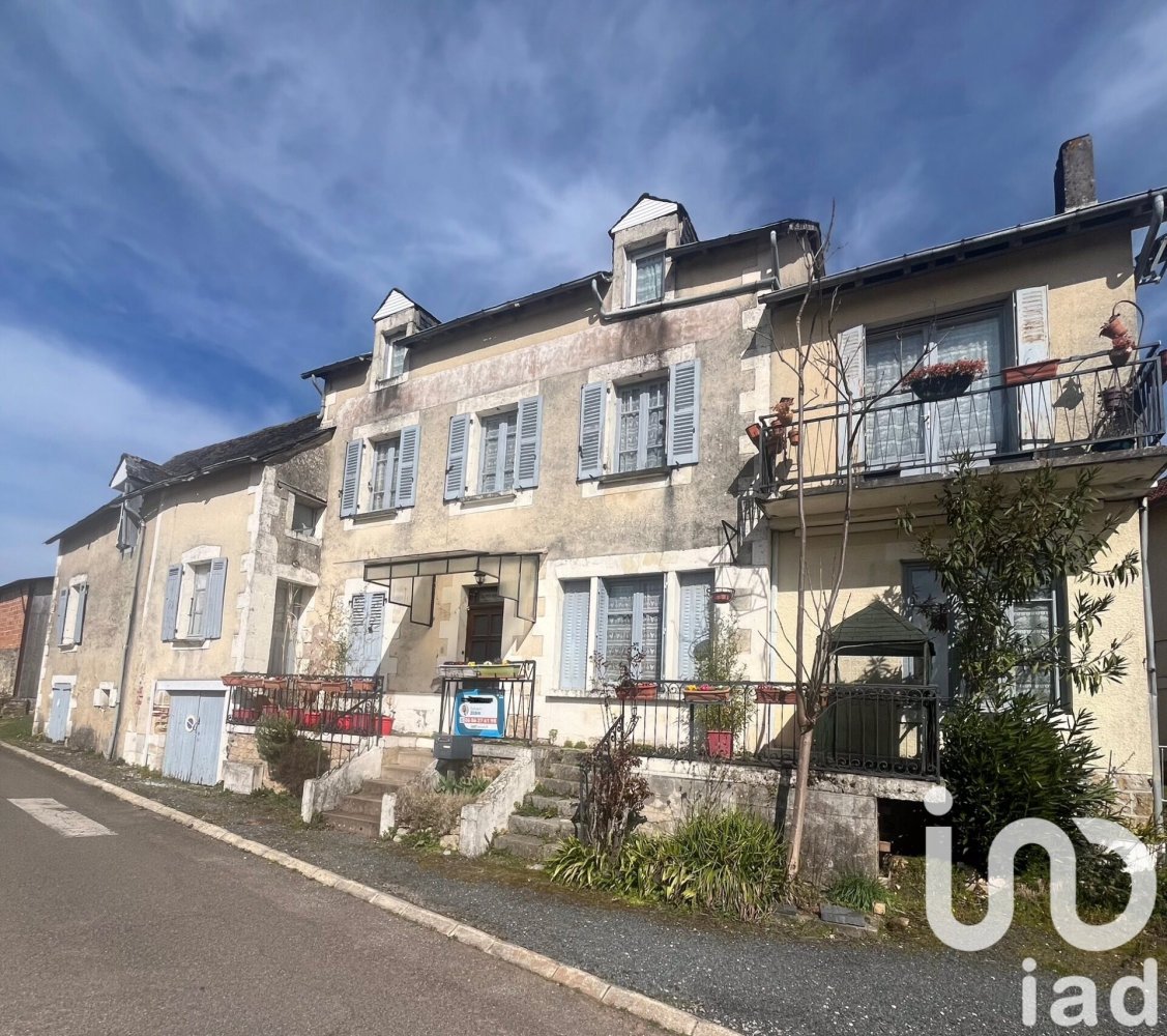 4 bedrooms House in Correze, France No. 304017