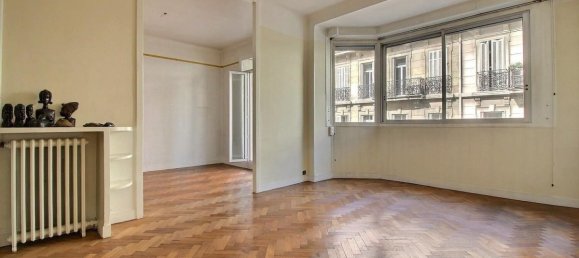 3 bedrooms Apartment in Marseille, France No. 343404 4