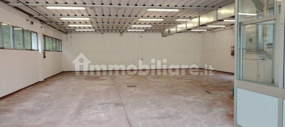 Коммерческая недвижимость 245м² в Фельтре, Италия № 353519 14