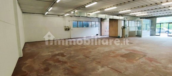 Коммерческая недвижимость 245м² в Фельтре, Италия № 353519 13