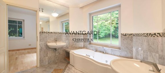 9-Zimmer Haus in Hinterbrühl, Austria, Nr. 197398 4