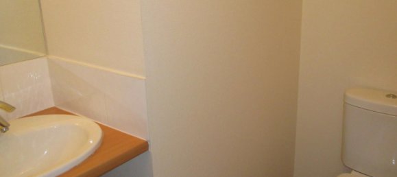 2 bedrooms House in Chateauneuf-sur-Loire, France No. 157891 16