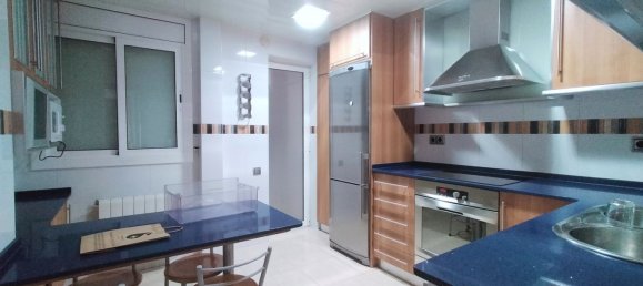 3 chambres Appartement à Terrassa, Spain No. 24683 12