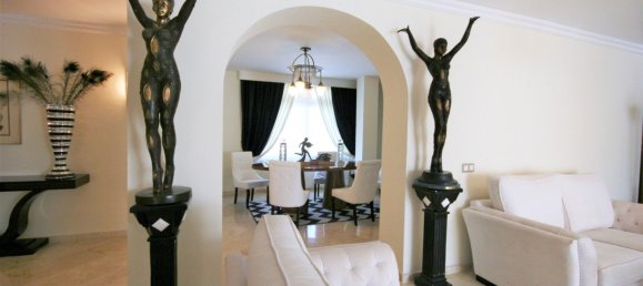 3 Schlafzimmer Penthouse in Marbella, Spain, Nr. 142564 15