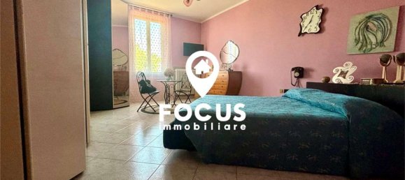 5 rooms Apartment in Fucecchio, Italy No. 269686 14