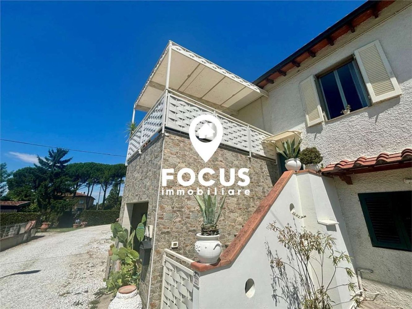 5 rooms Apartment in Fucecchio, Italy No. 269686