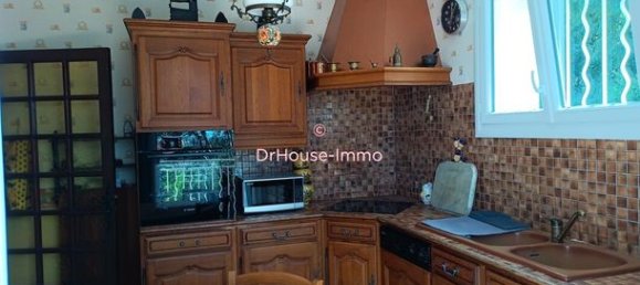 7 bedrooms House in Aubenas, France No. 303075 9