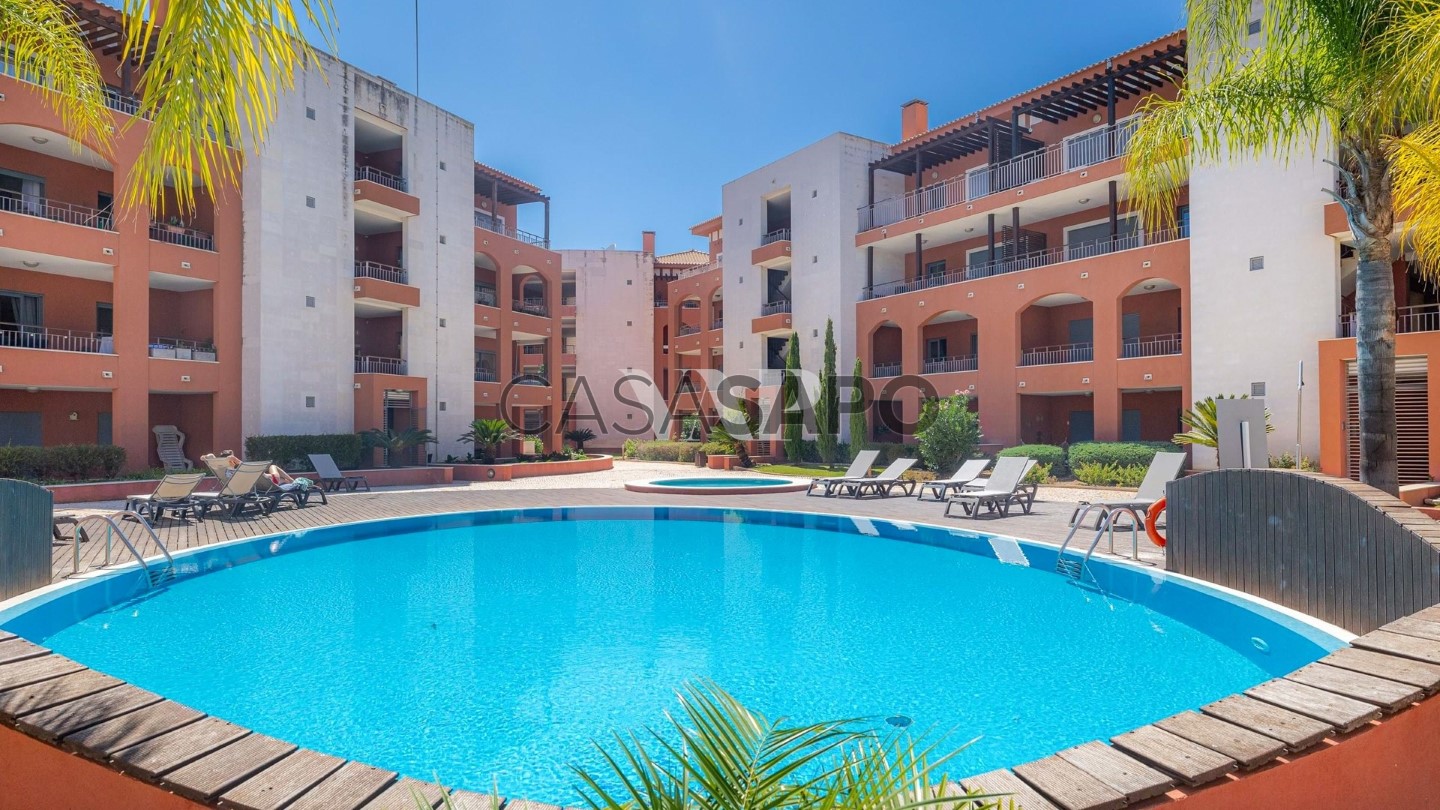 2 bedrooms Apartment in Quarteira, Portugal No. 339368