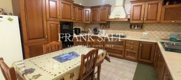 4 Schlafzimmer Haus in Marsaxlokk, Malta, Nr. 1140 9