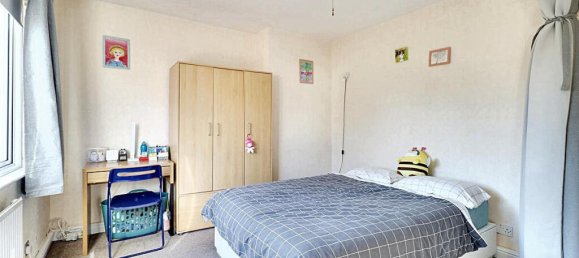 2 غرف نوم عقار تجاري في Hayes, United Kingdom رقم 5084 8