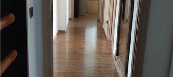 3 bedrooms Apartment in Venice, Italy No. 355476 10