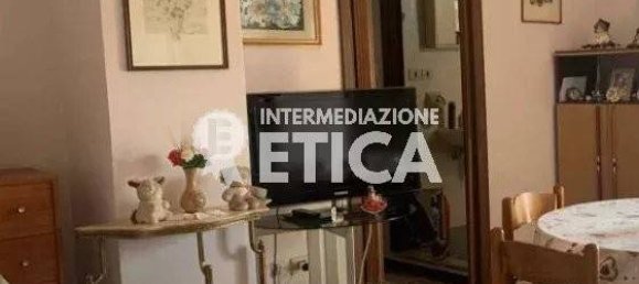 2 bedrooms Apartment in Frosinone, Italy No. 206309 6