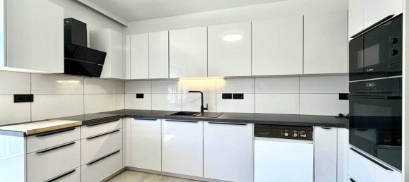 4 rooms Apartment in Hall in Tirol, Austria No. 202150 6