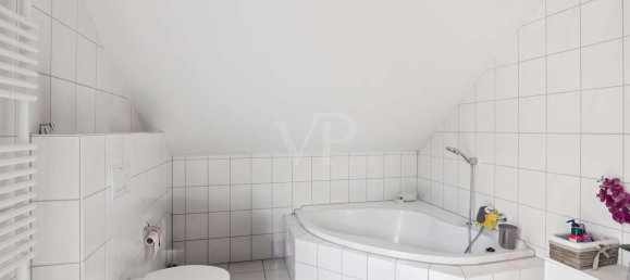 5 bedrooms House in Kaiserslautern, Germany No. 266782 9