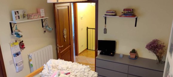 Дом с 3 комнатами в Орчано Пизано, Италия № 222837 27