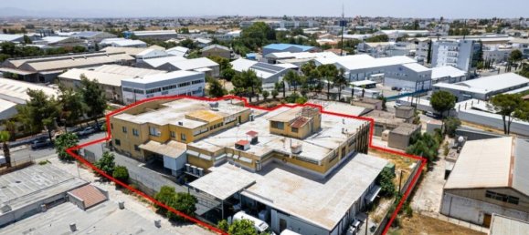 2850m² propriété commerciale à vendre à Nicosia, Cyprus № 24452 4