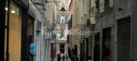 1 room Commercial property in Genoa, Italy No. 36916 3